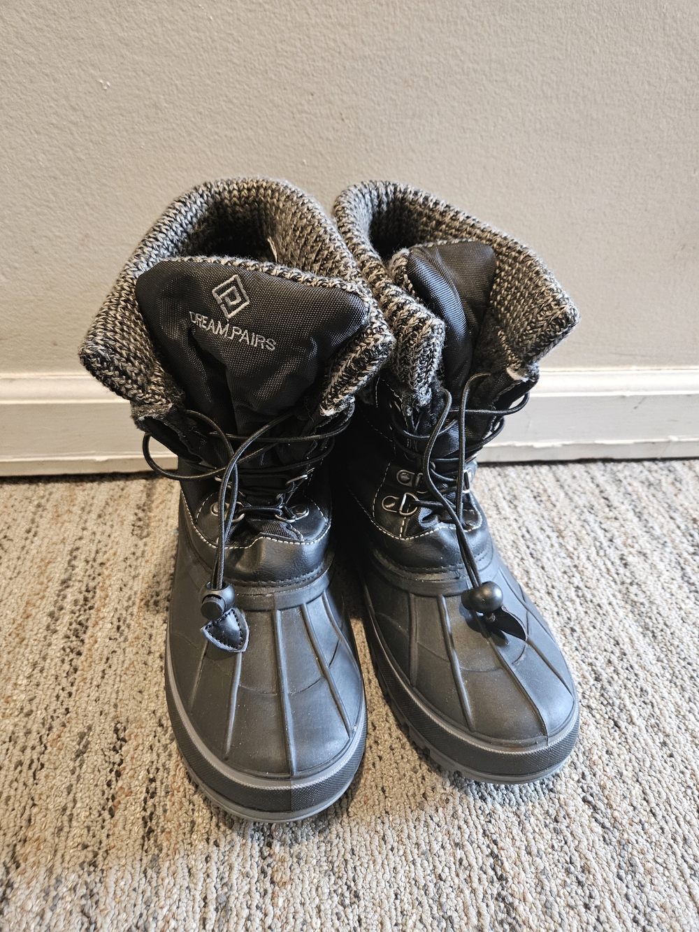 Dream Pairs Black Fleece-Lined Ankle Boots
